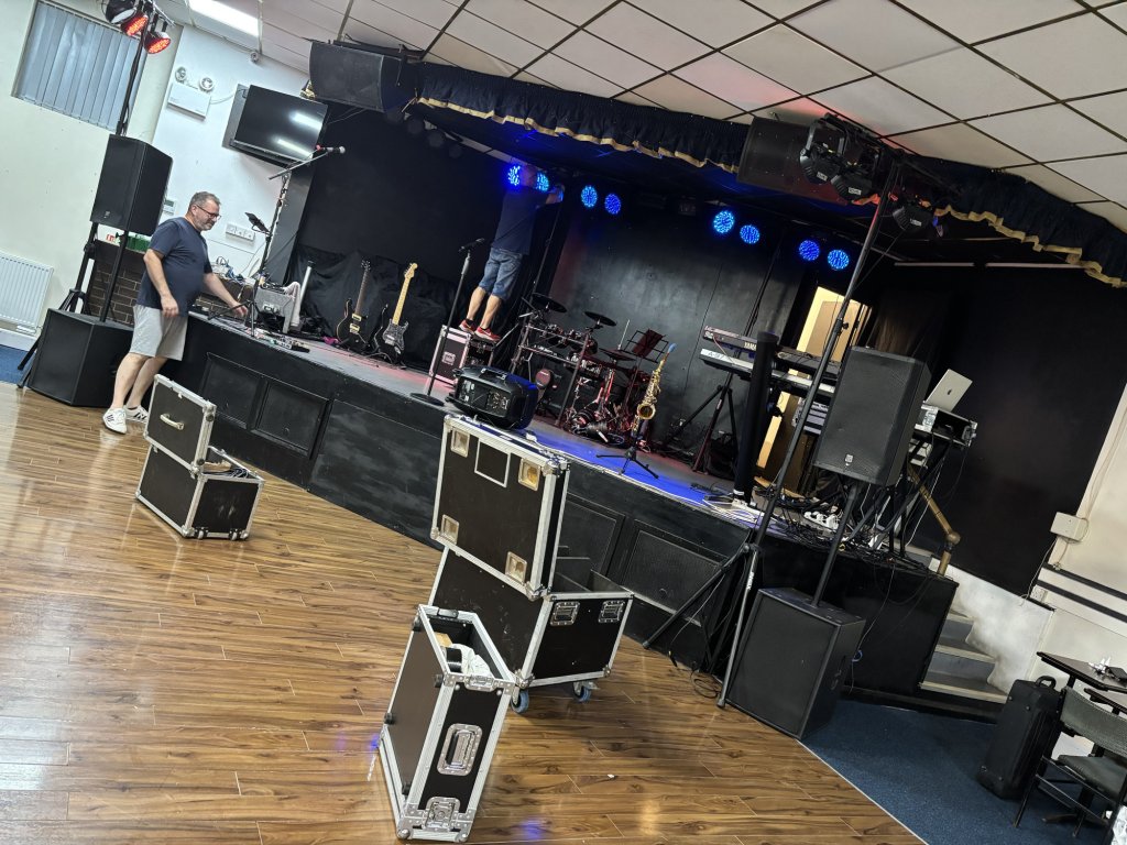 WMC get in and rigging - The Guilty Pleasures House Band.